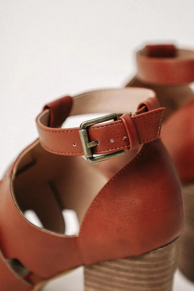 Alma Woven Heels in Cognac