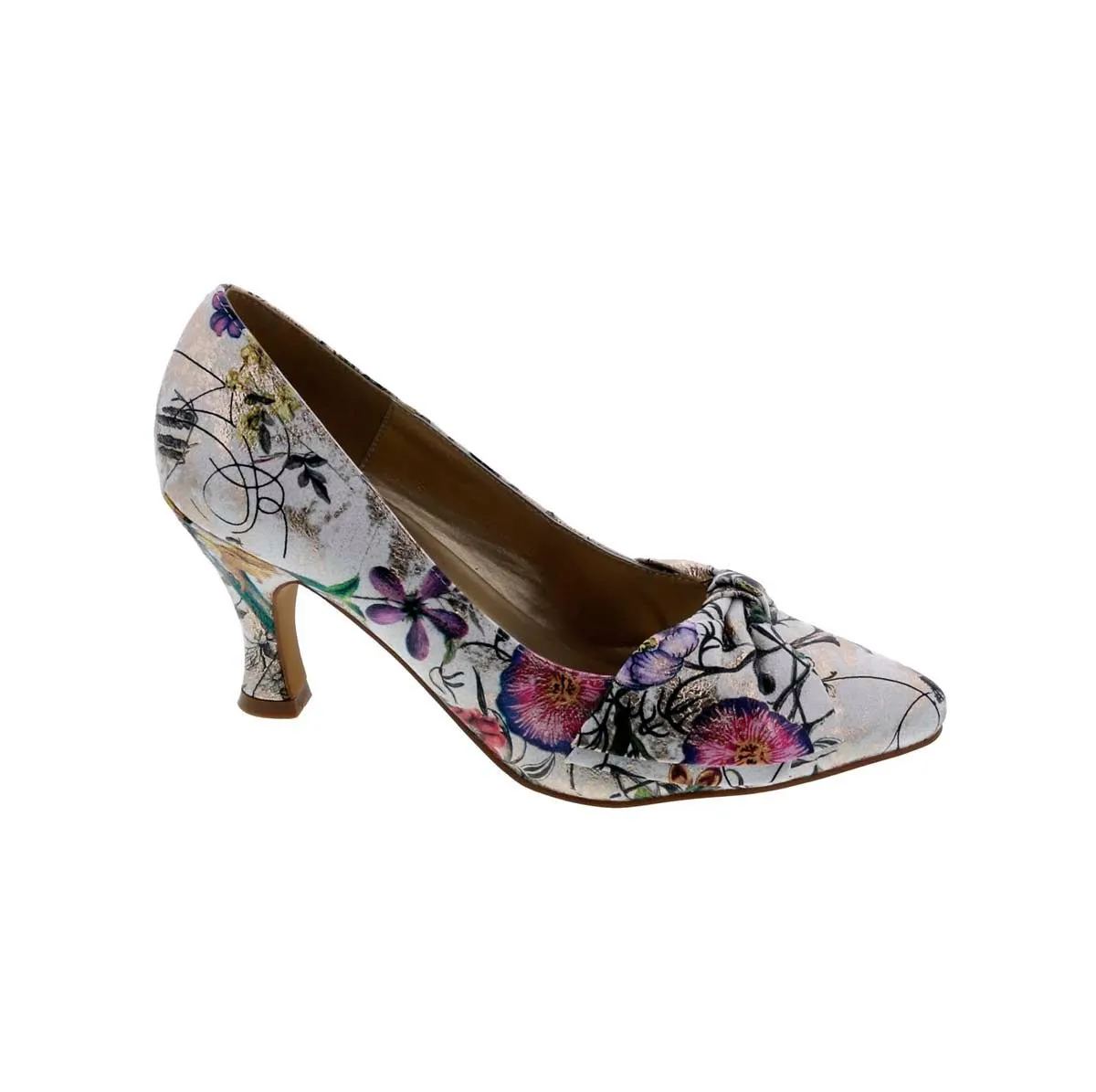 Bellini Charm Fw Women Pump Shoes In White Floral