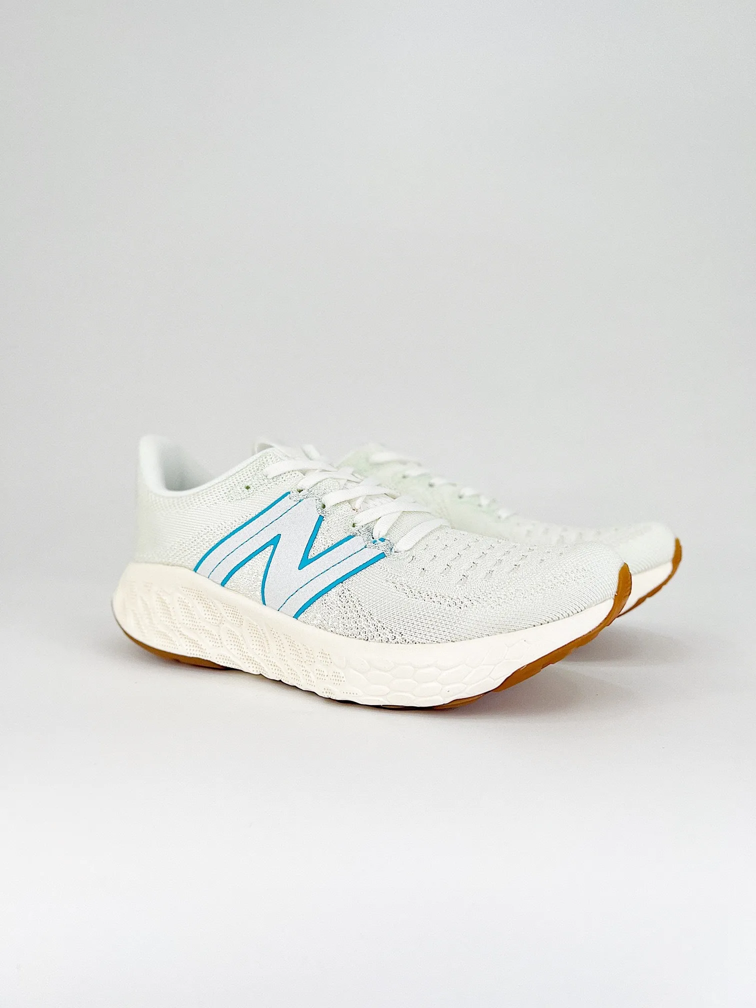 BLUE BOTTLE COFFEE x New Balance