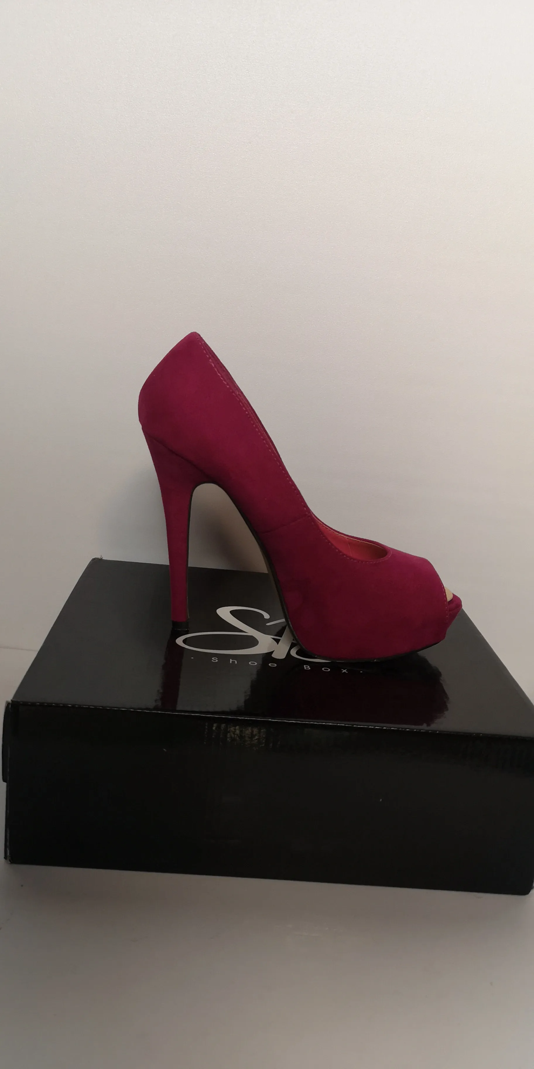 BNIB Shoe Box Boutique Pink Ladies Peep Toe Platform High Court Shoe Pink Size 5