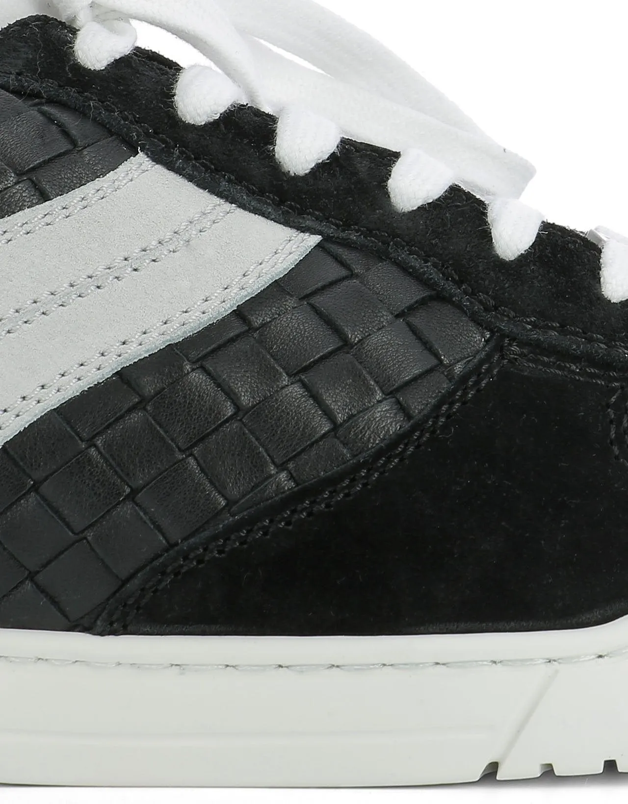 Bottega Veneta Woven Design Sneakers