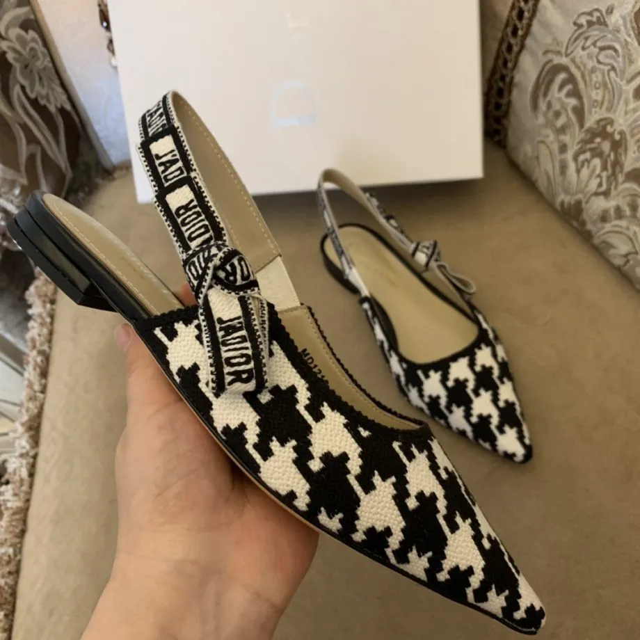 CD J'Ador Slingback Pump Black And White For Women 0.6 in / 1.5 cm