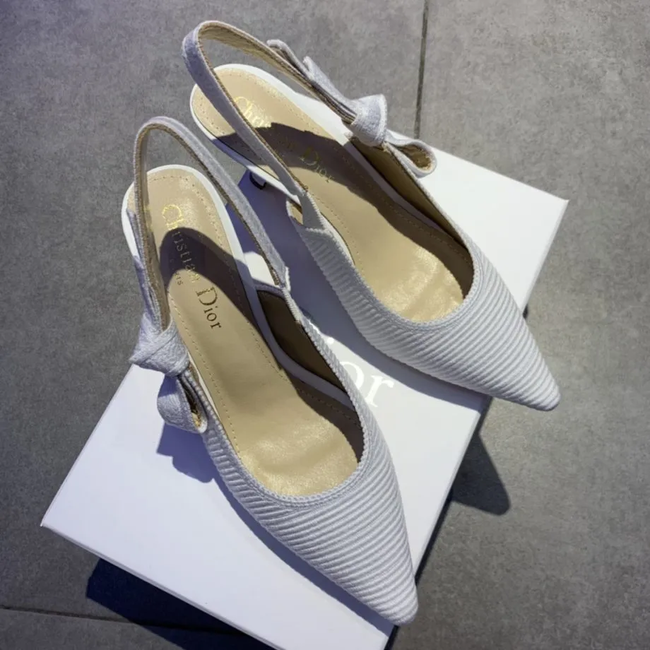 CD J'Ador Slingback Pump White For Women 2.6 in / 6.5 cm