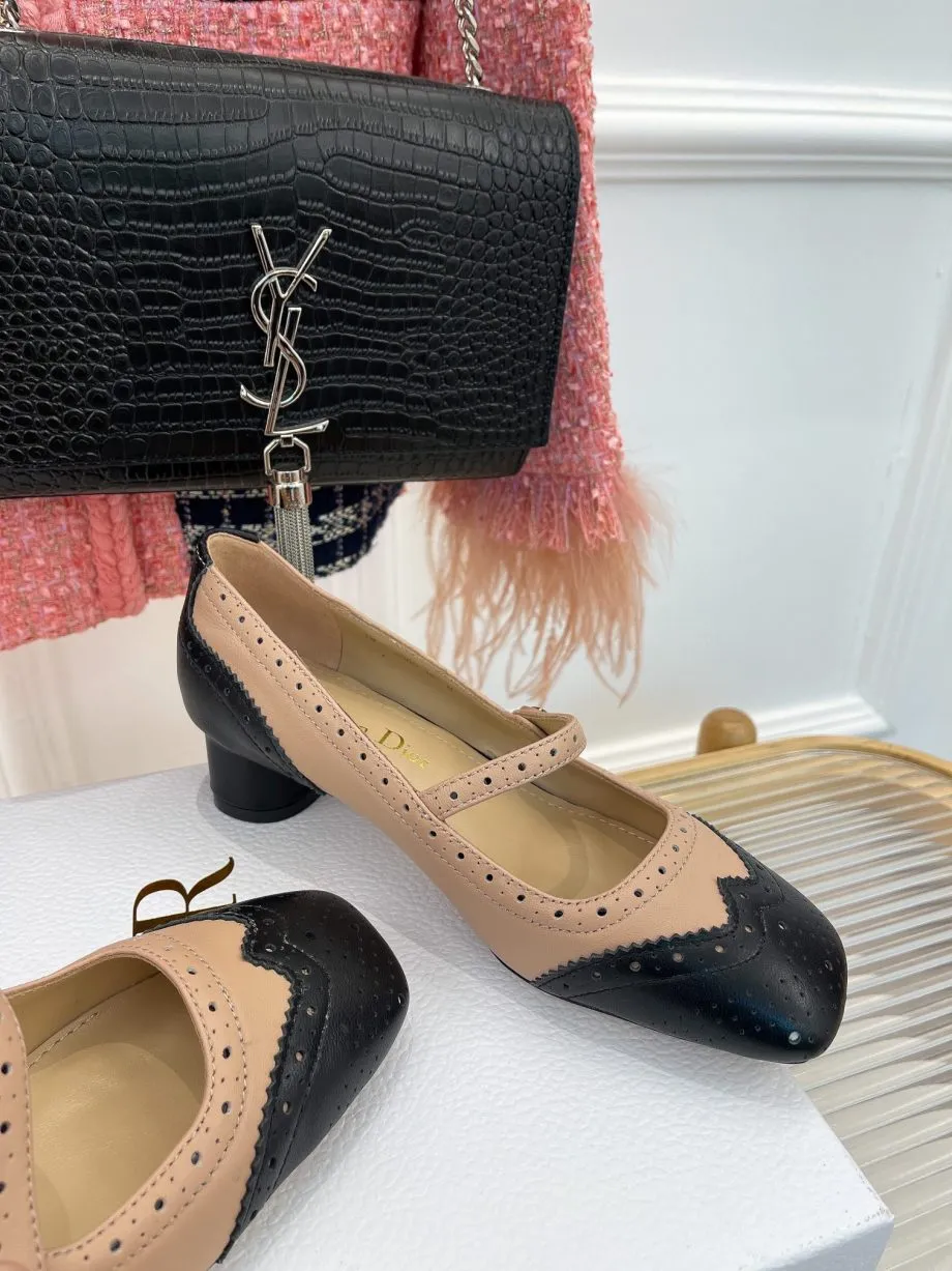 CD Spectador Ballet Pump Beige And Black For Women KDB764VSO_S15X