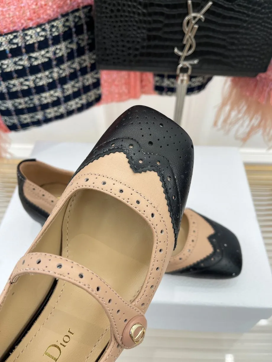 CD Spectador Ballet Pump Beige And Black For Women KDB764VSO_S15X