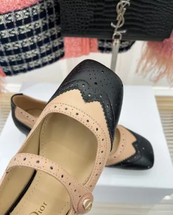 CD Spectador Ballet Pump Beige And Black For Women KDB764VSO_S15X