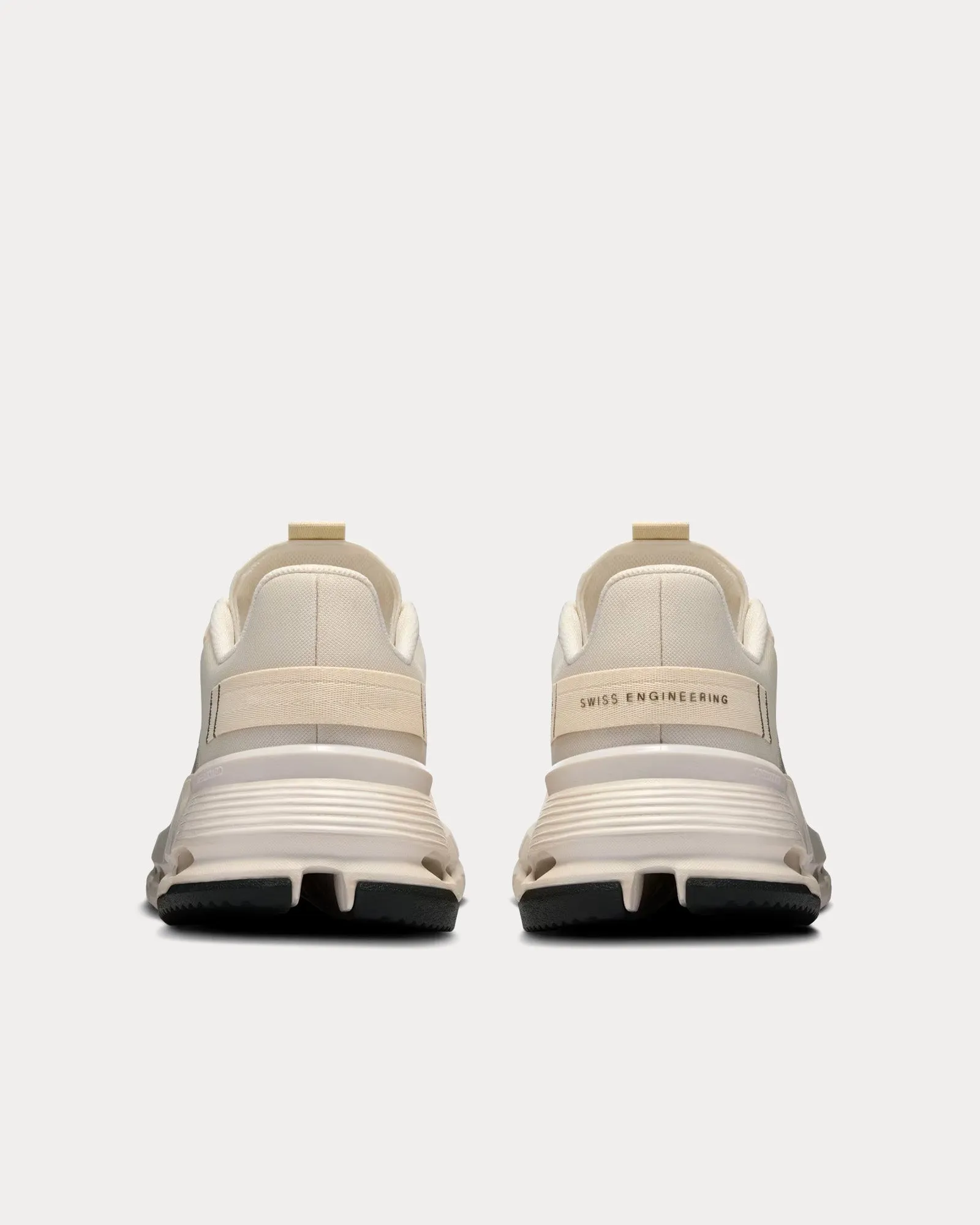 Cloudnova Forma 2 TT Cream / Ivory Running Shoes