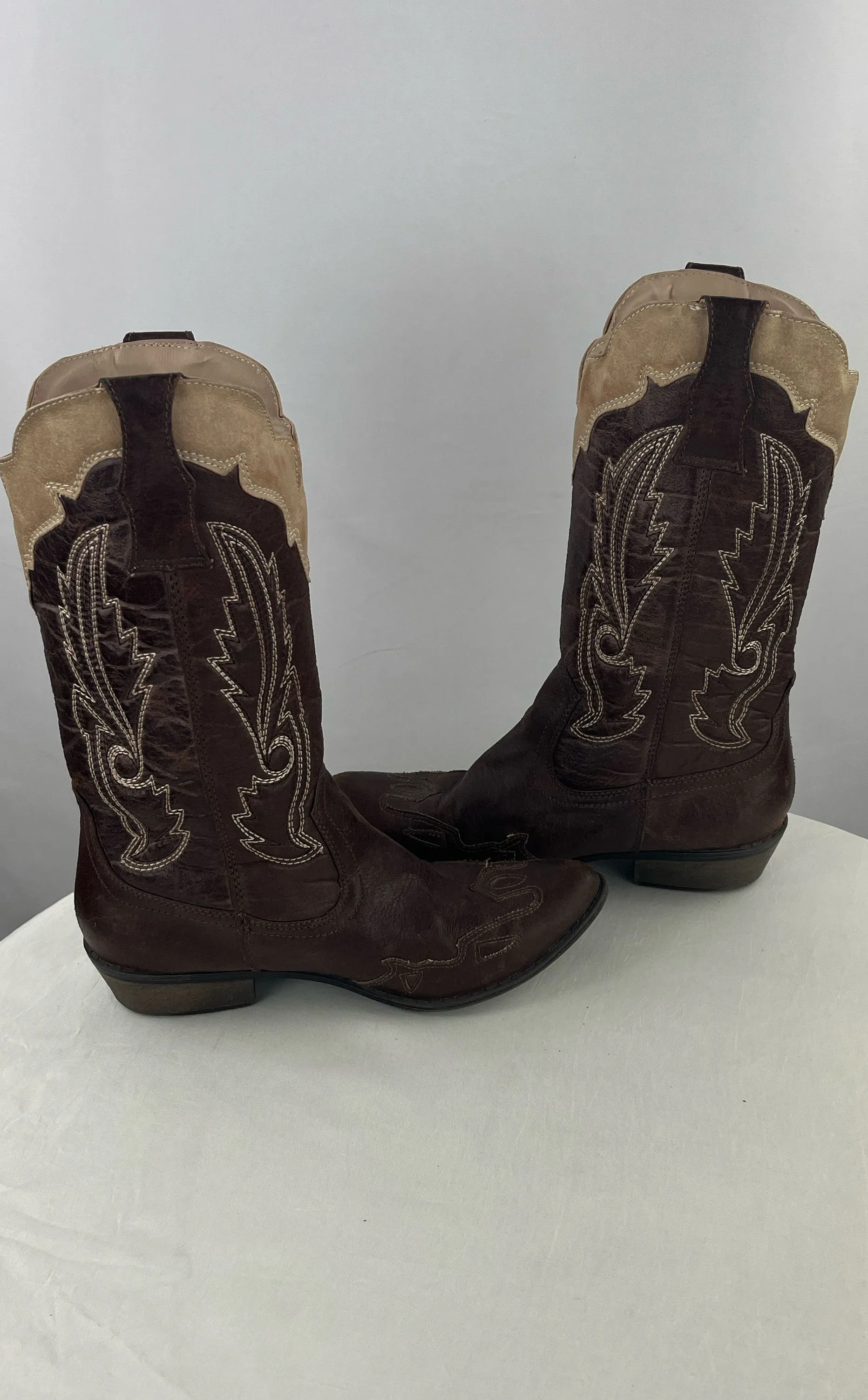Coconuts Cimmaron Women's Brown Faux Leather Western Cowgirl Boots Size 7M