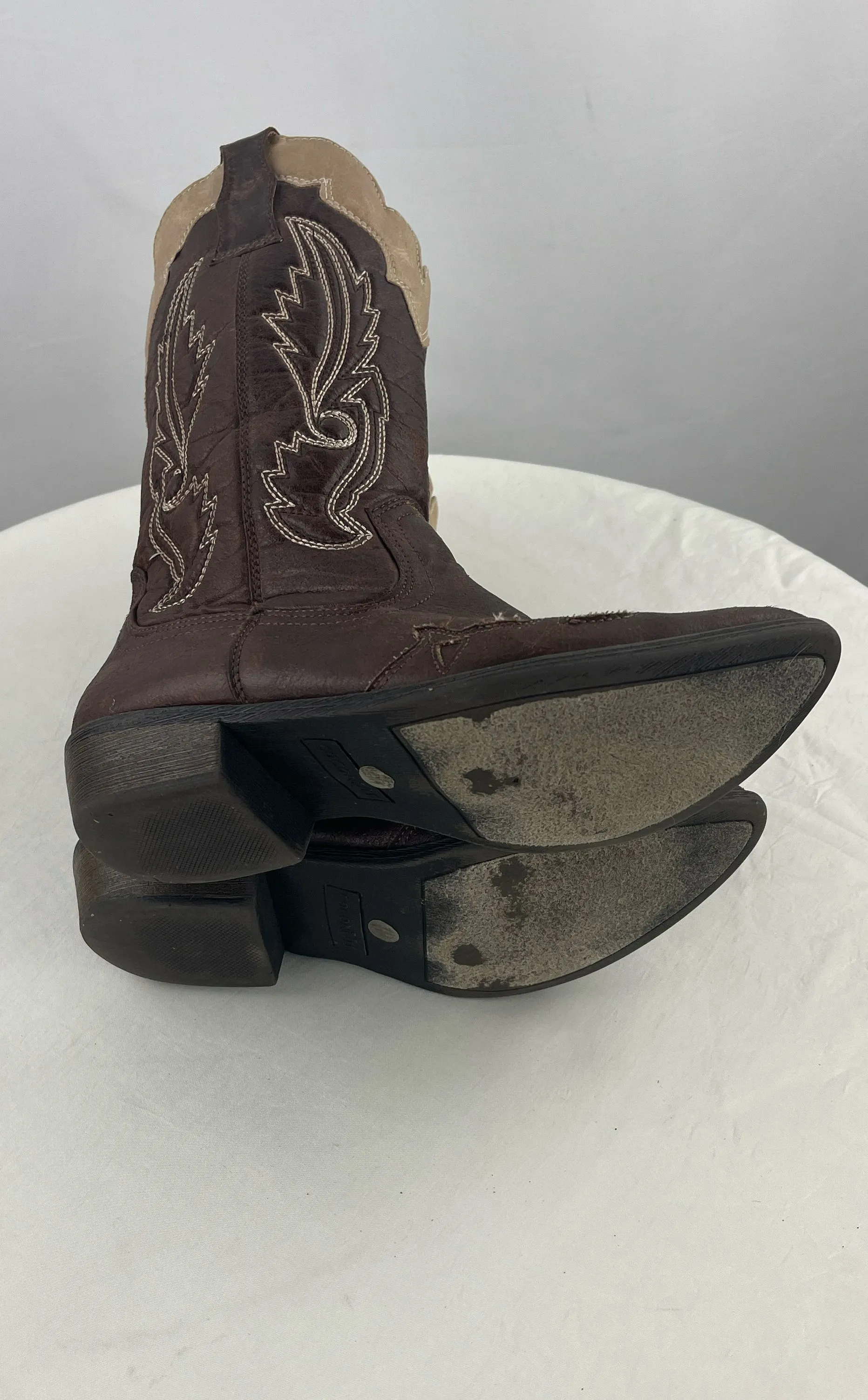 Coconuts Cimmaron Women's Brown Faux Leather Western Cowgirl Boots Size 7M