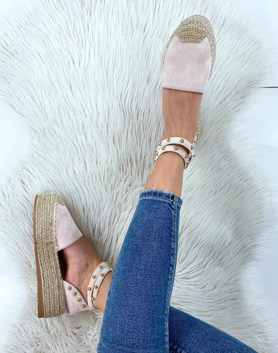 Compensées beiges cloutées style espadrilles