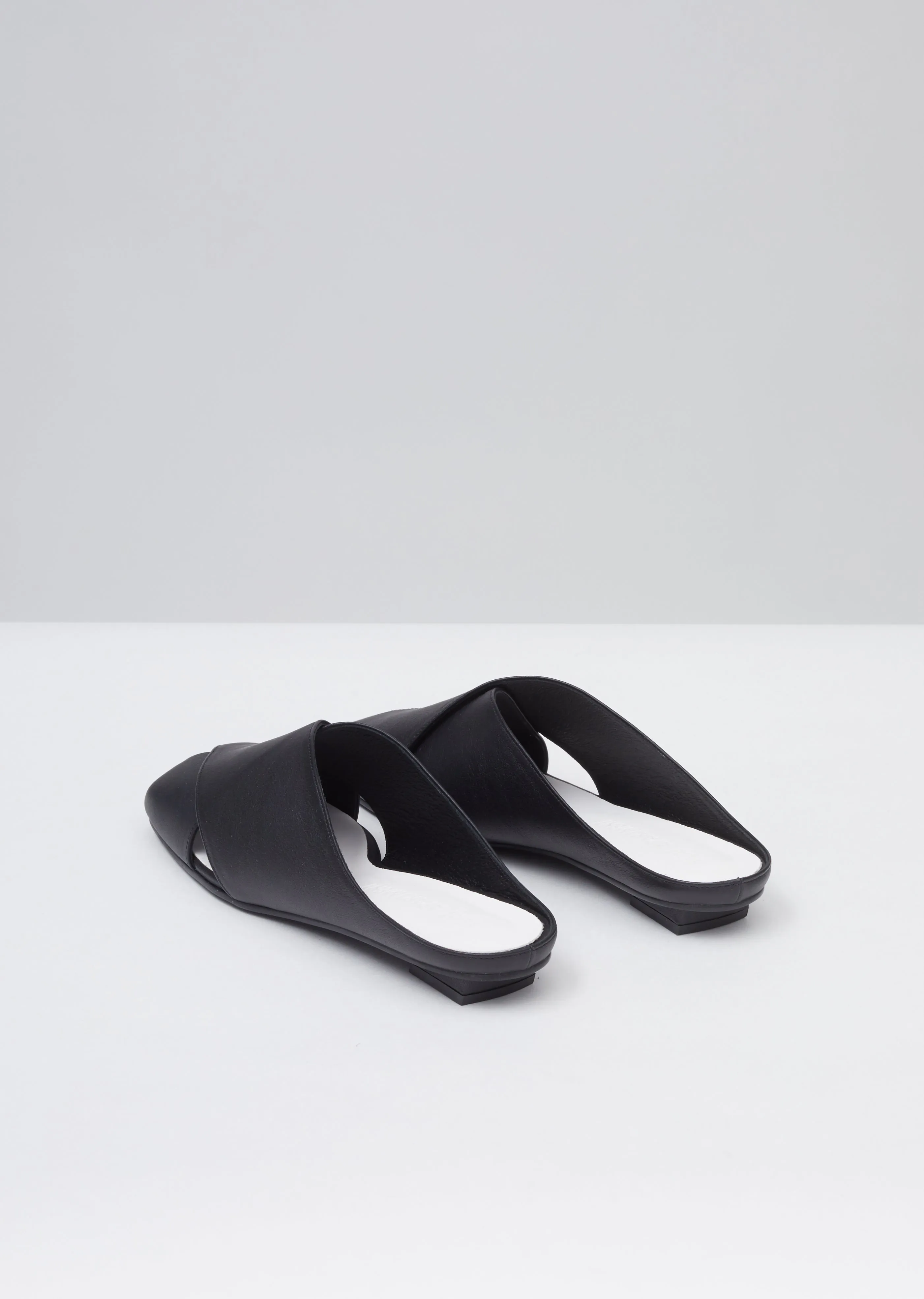 Cross Over Sandal