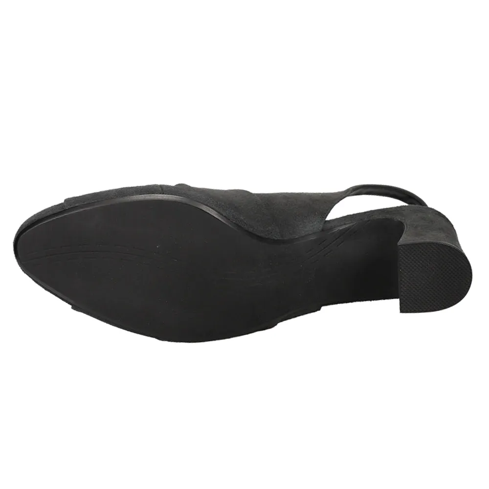 Darly Slingback Pumps