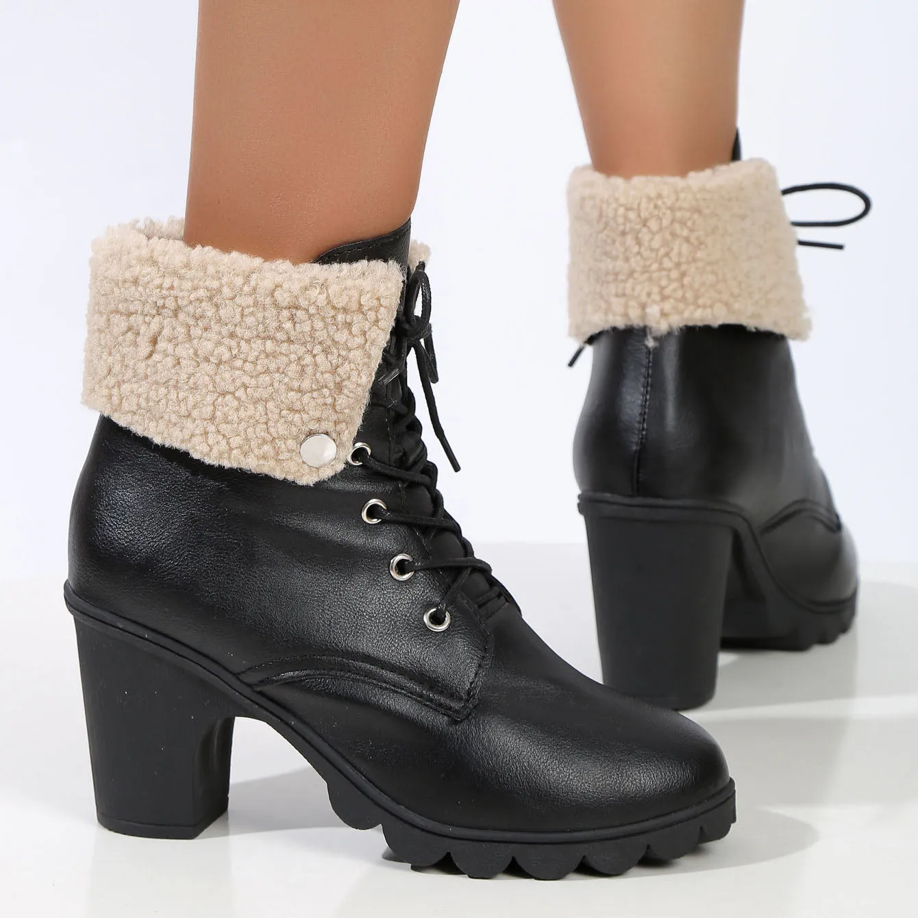 elveswallet Retro suede round toe lace-up chunky heel short boots