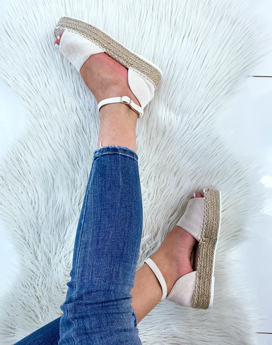 Espadrilles beiges à bout ouvert et talon compensé