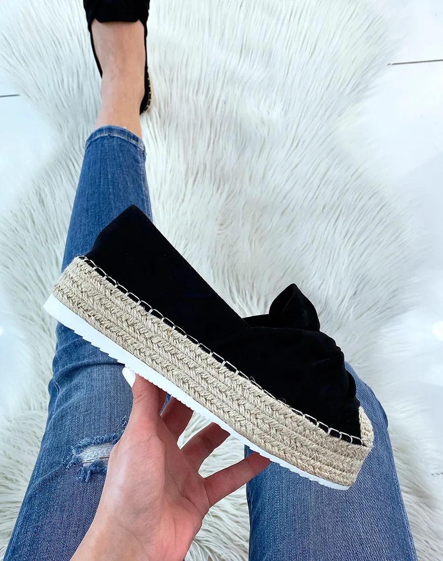 Espadrilles en suédine noire en forme de nud