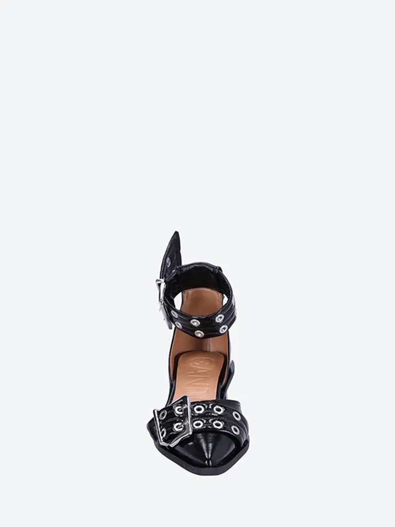 Feminne Buckle open cut pump naplack