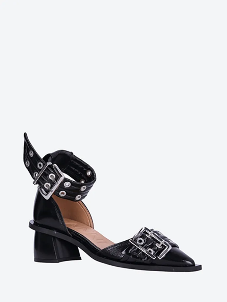 Feminne Buckle open cut pump naplack