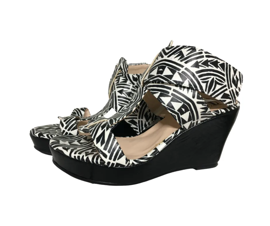 Honey Boo Wedge
