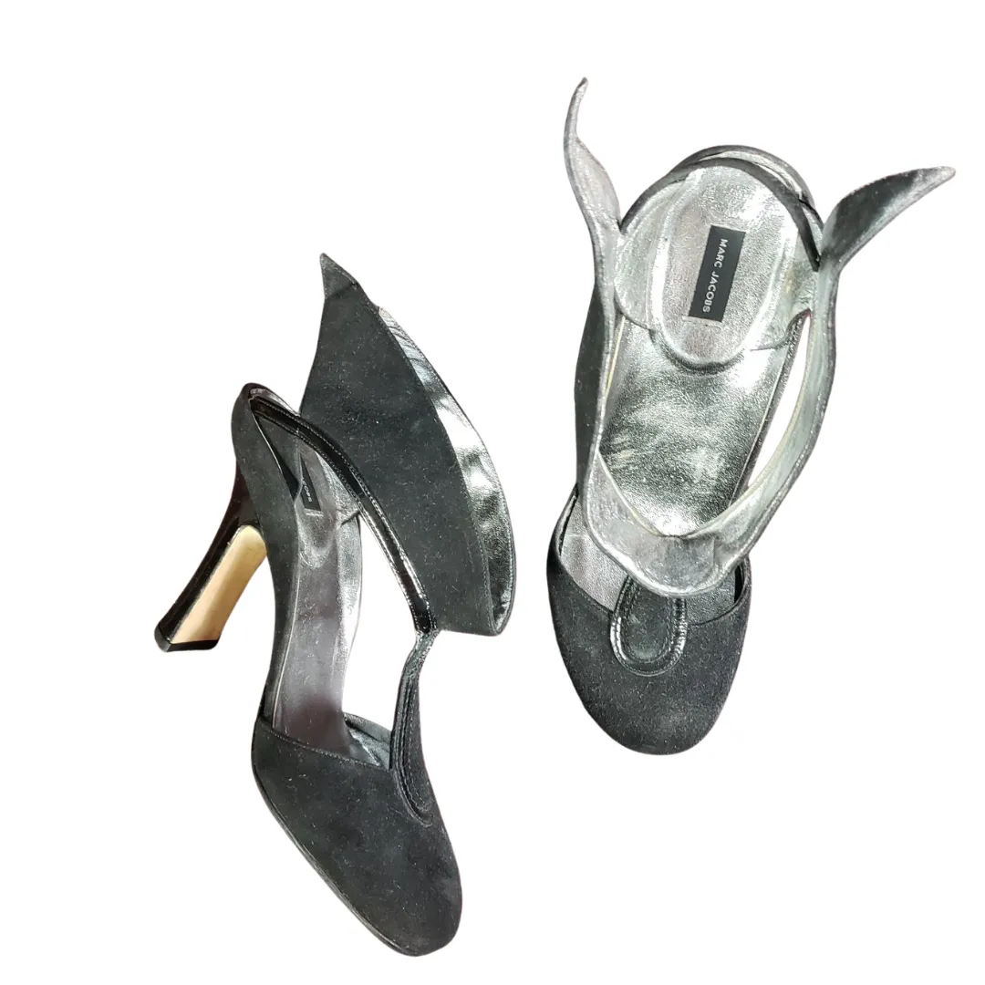 Marc Jacobs Black Suede Y-Strap Pumps size 36.5