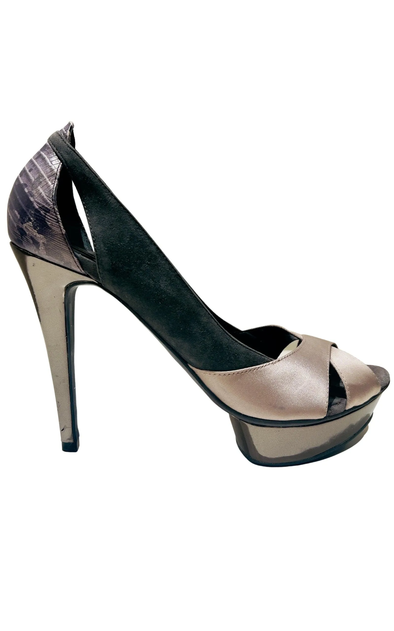 Metal-Heel and Platform Pump
