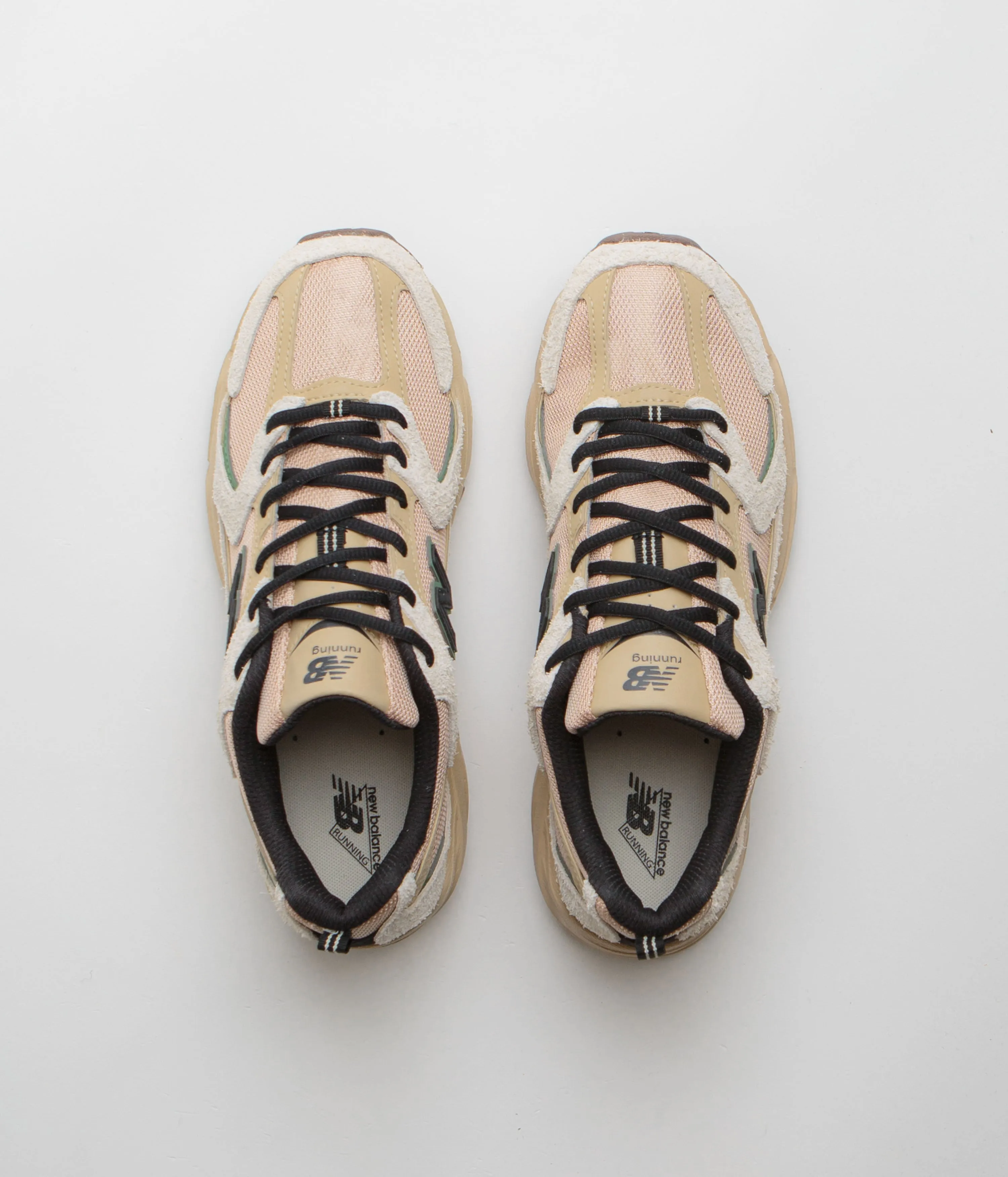 New Balance 530 Shoes - Linen / Incense