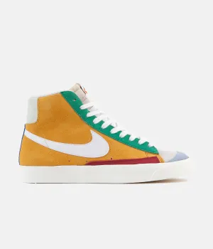 Nike Blazer Mid '77 Vintage Suede Shoes - Noble Red / Kinetic Green - Jade Aura