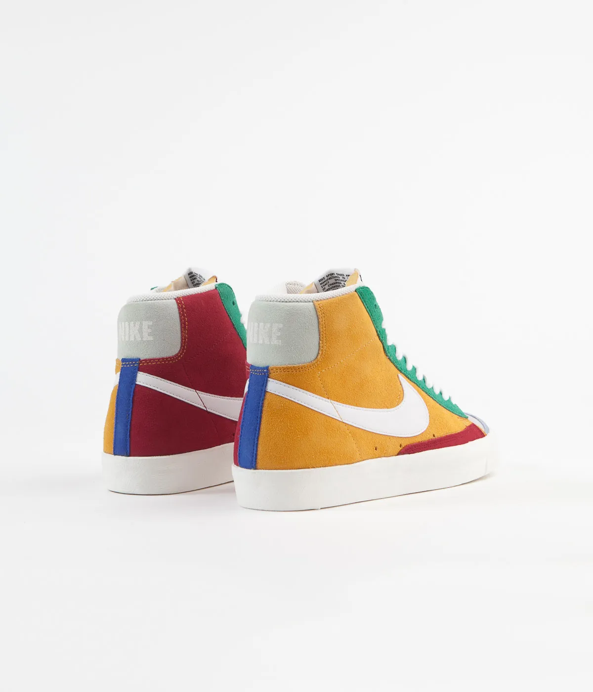Nike Blazer Mid '77 Vintage Suede Shoes - Noble Red / Kinetic Green - Jade Aura