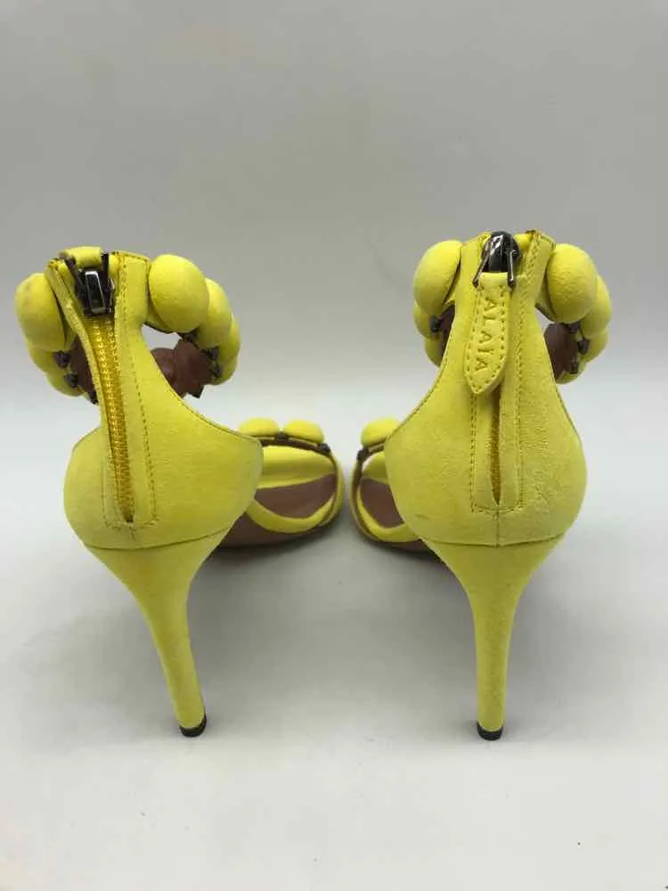 Pre-Owned Alaia Yellow Size 37 Pump Heels