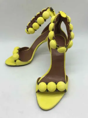 Pre-Owned Alaia Yellow Size 37 Pump Heels
