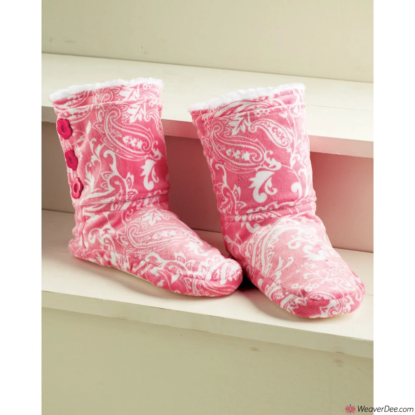 Simplicity Pattern S9531 Slippers - Adult & Child
