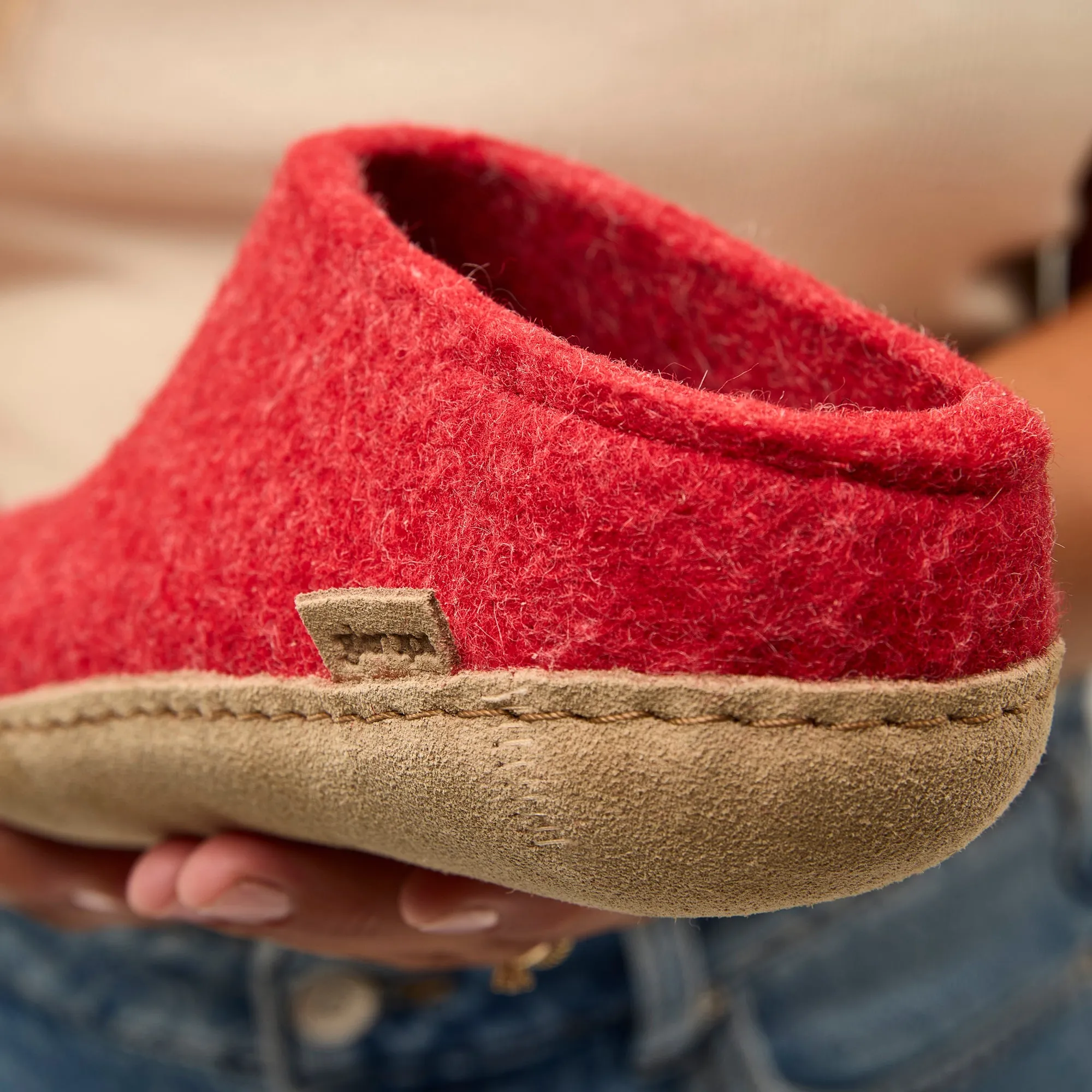 Slip-on with leather sole - Red
