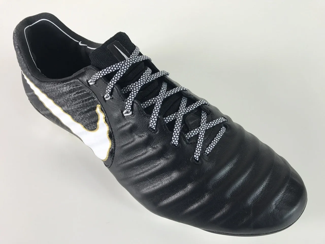 SR4U Laces Grid White Premium