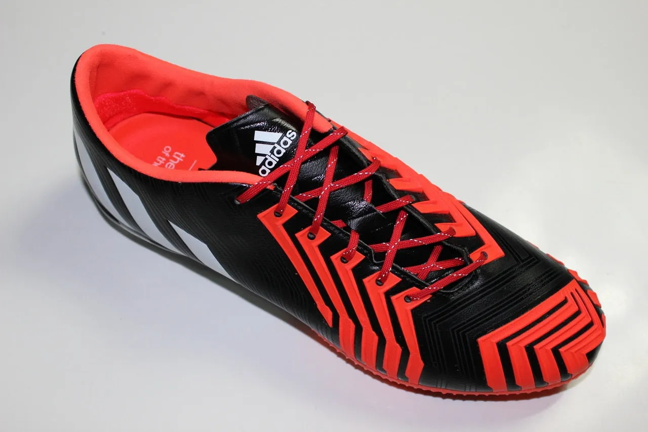 SR4U Reflective Laces Red