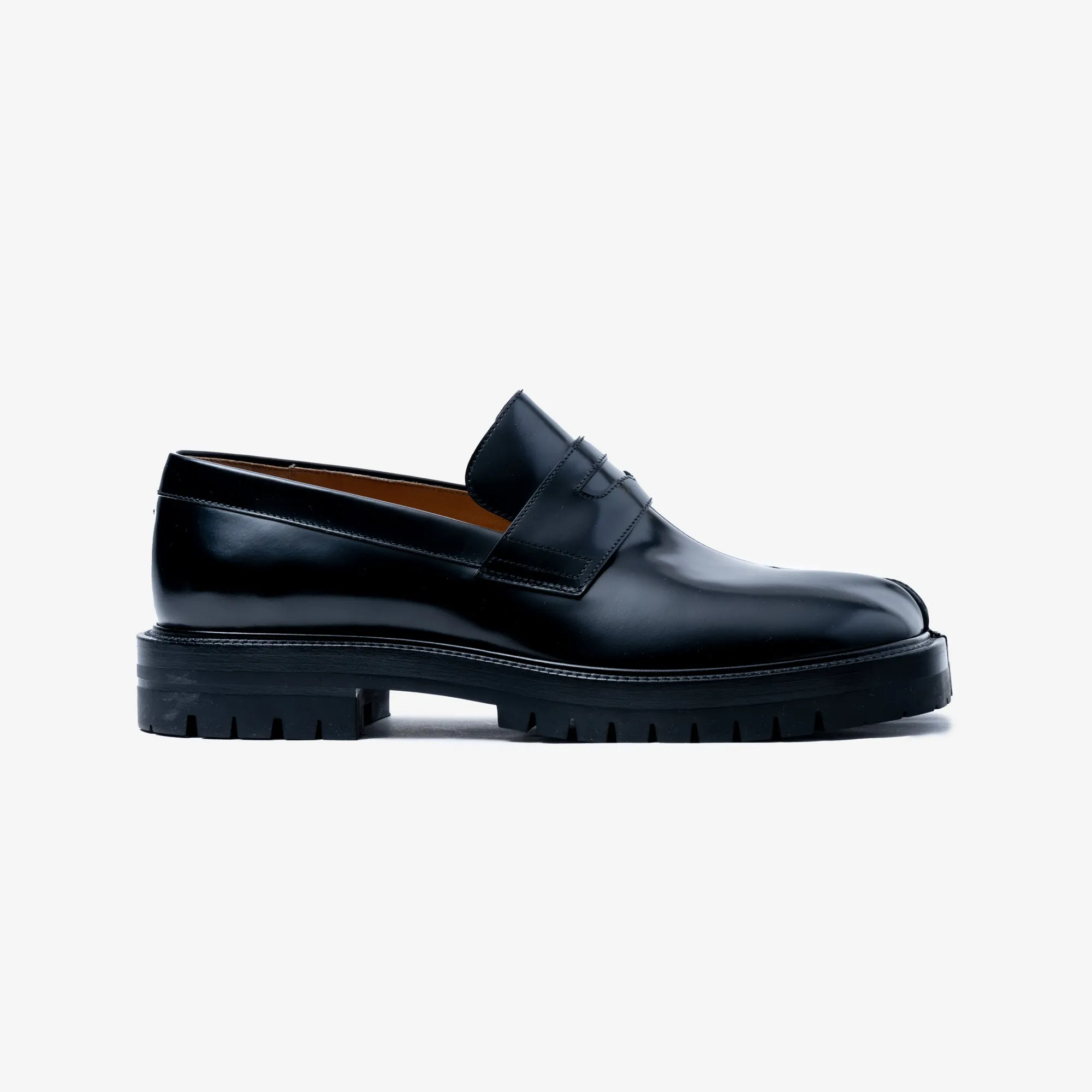 Tabi County Loafer