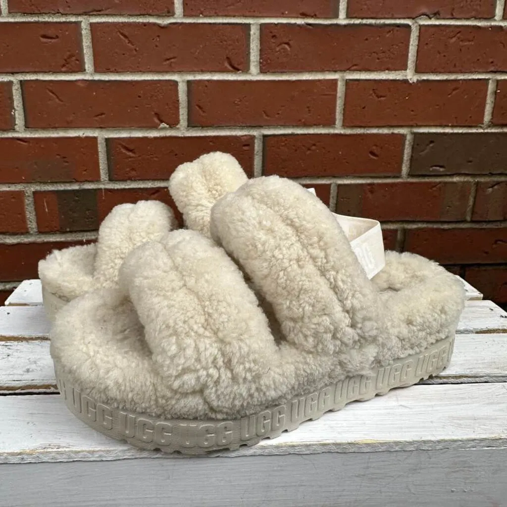 Ugg Oh Yeah Slide Slippers - Size 9