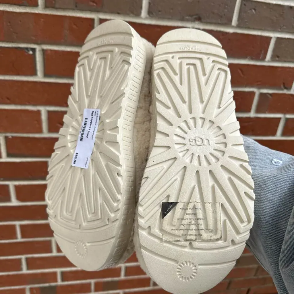 Ugg Oh Yeah Slide Slippers - Size 9