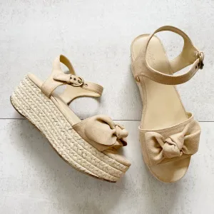Universal Threads Summer Wedge Sandals 8.5