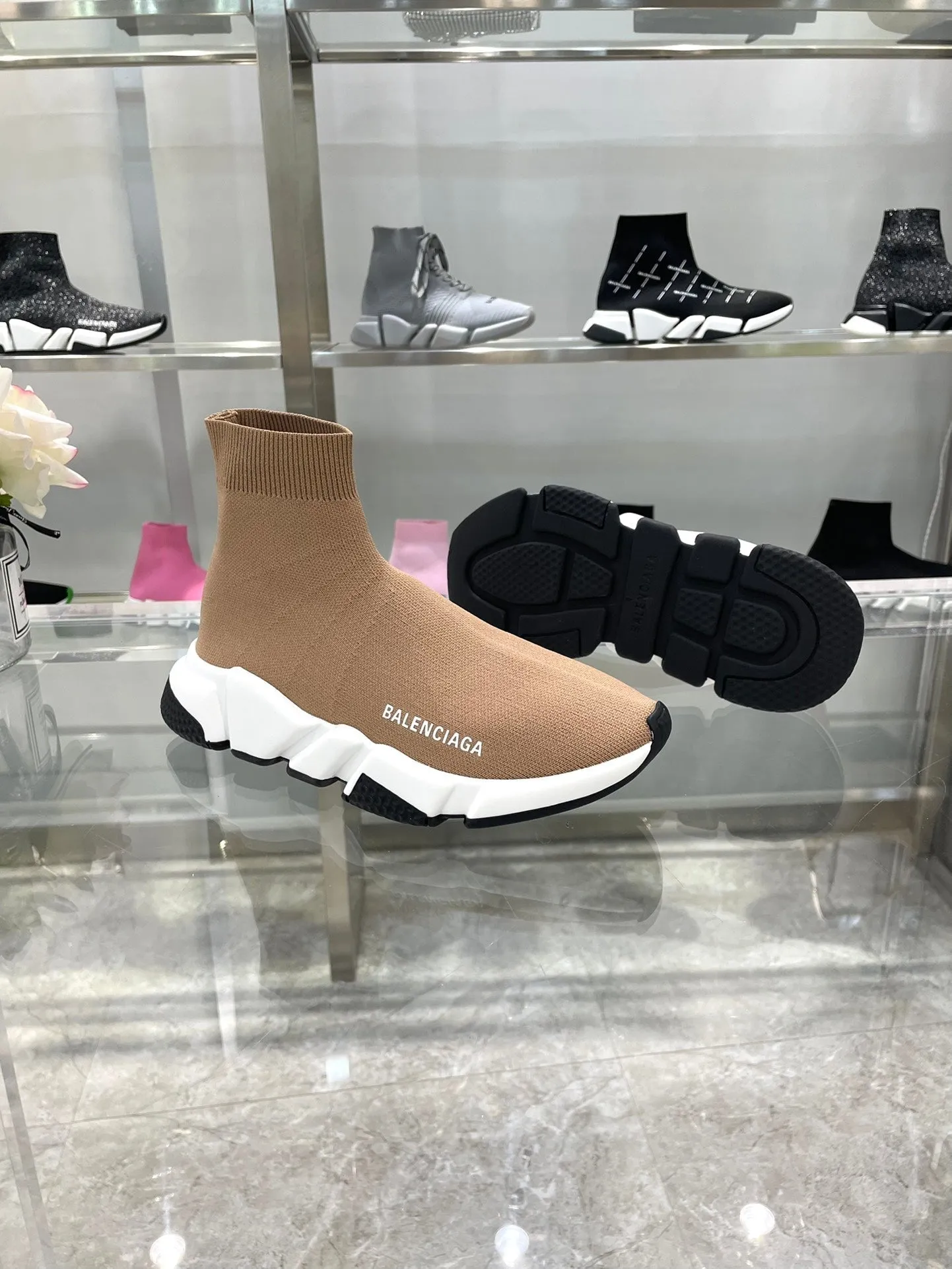 VO - Bla Speed Stretch Knit High Top