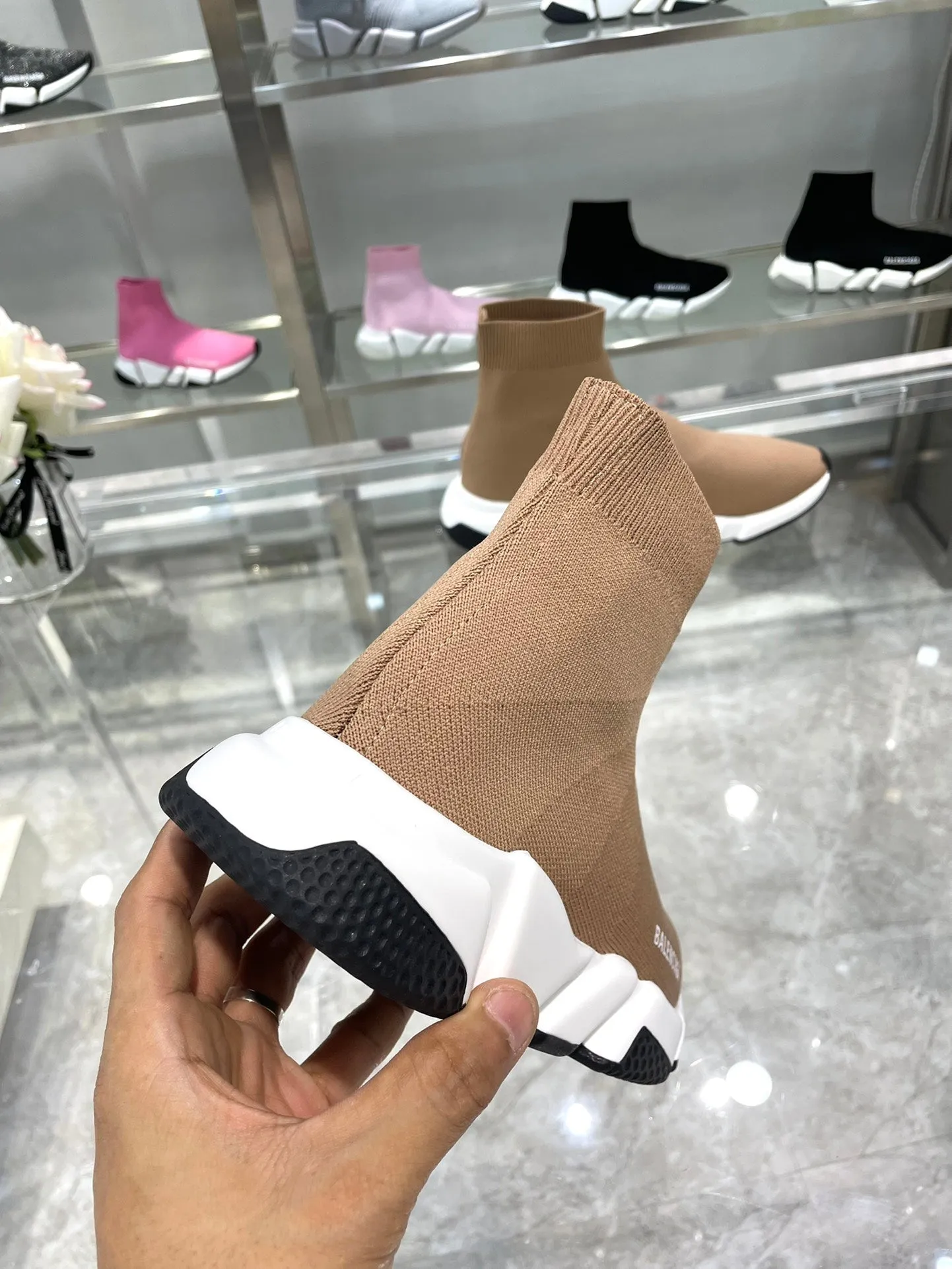 VO - Bla Speed Stretch Knit High Top