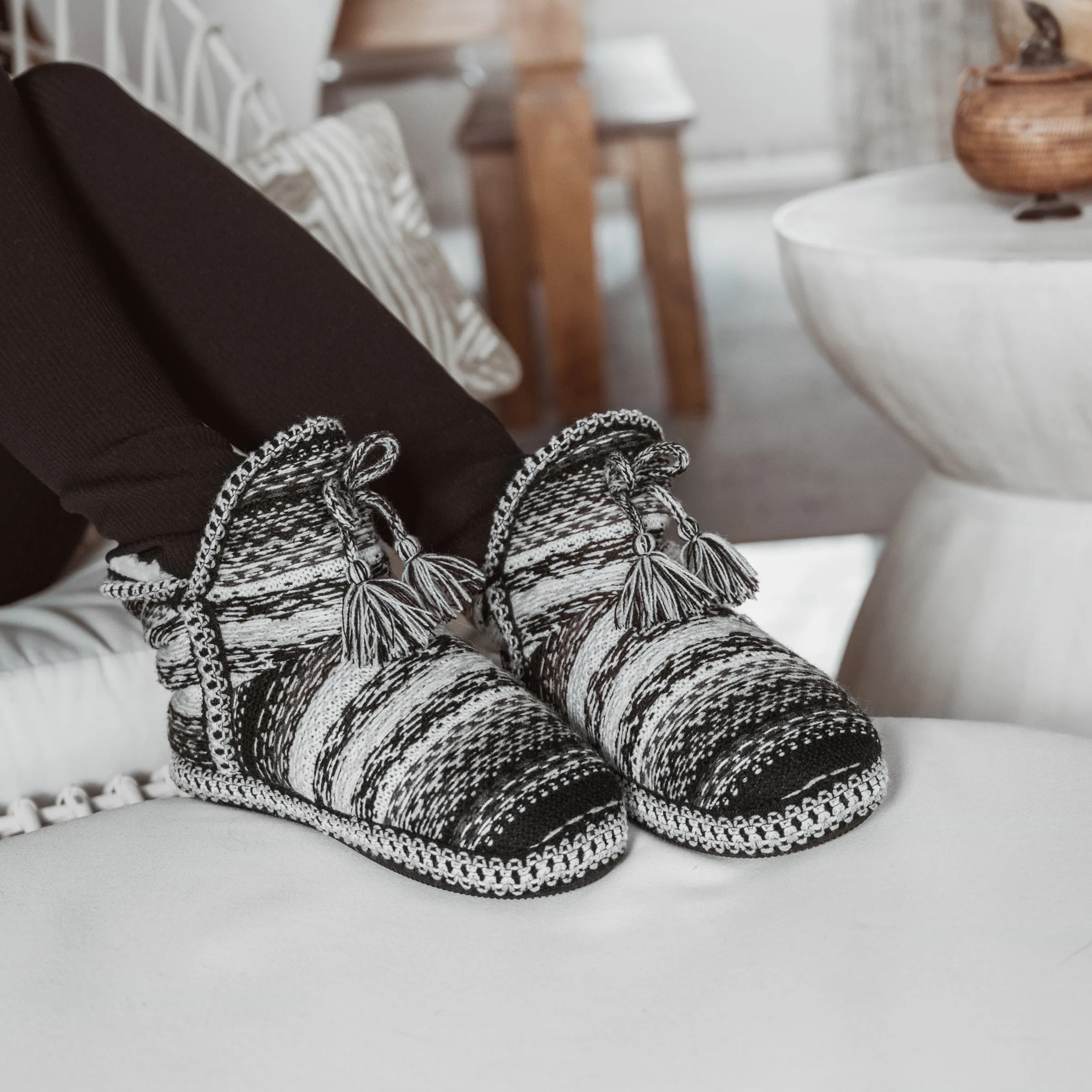 Women's Amira Slippers